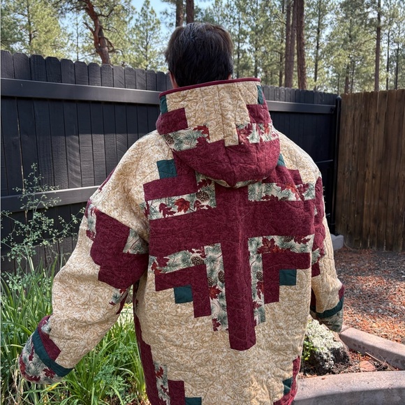 Upcycled Vintage Style Quilted Jacket with Hood - Picture 10 of 16